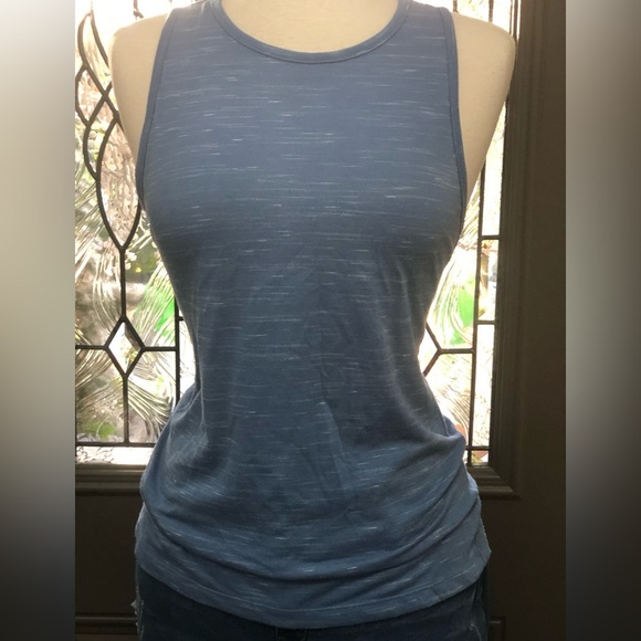 Nike Women's Sleeveless Crew Neck Dri Fit Tank Top Shirt - Picture 1 of 7